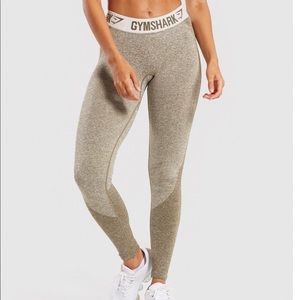 Gymshark flex leggings khaki